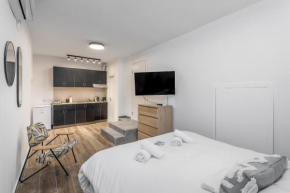 Bugrashov area - Suite FOUR